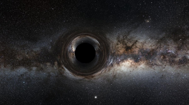 在一个黑洞与地球相撞的过程中，我们不会从黑洞本身得到任何预警信号，但它会扭曲来自背景天体的光，进而向我们揭示它的存在。